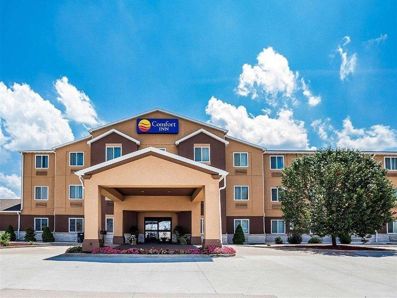 Comfort Inn & Suites Moberly Экстерьер фото