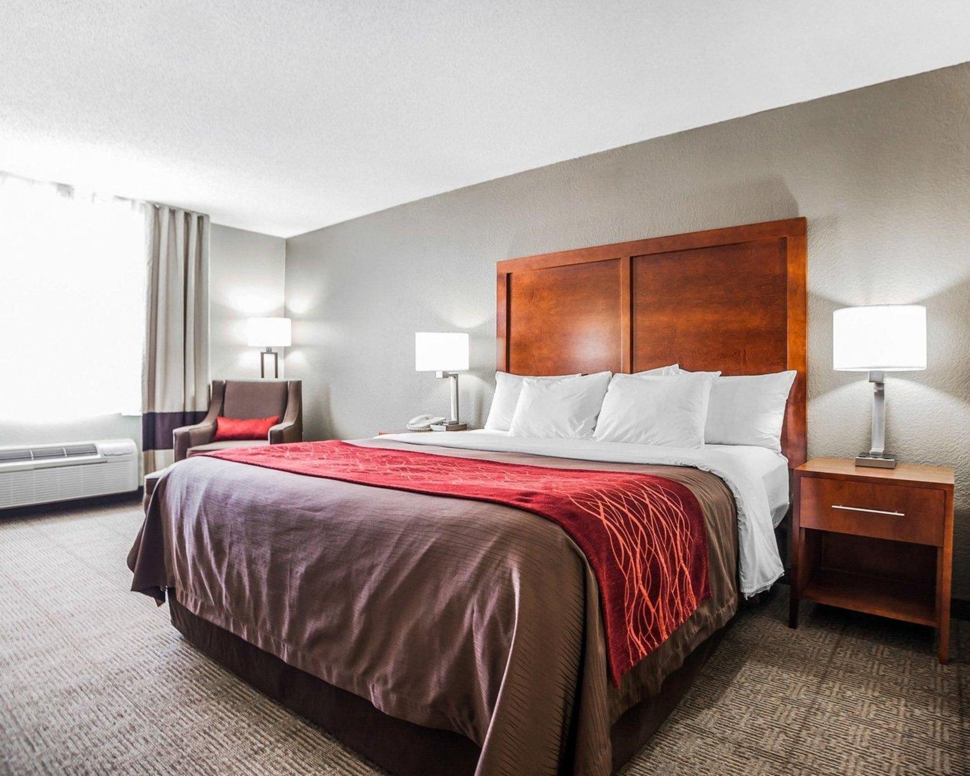 Comfort Inn & Suites Moberly Экстерьер фото