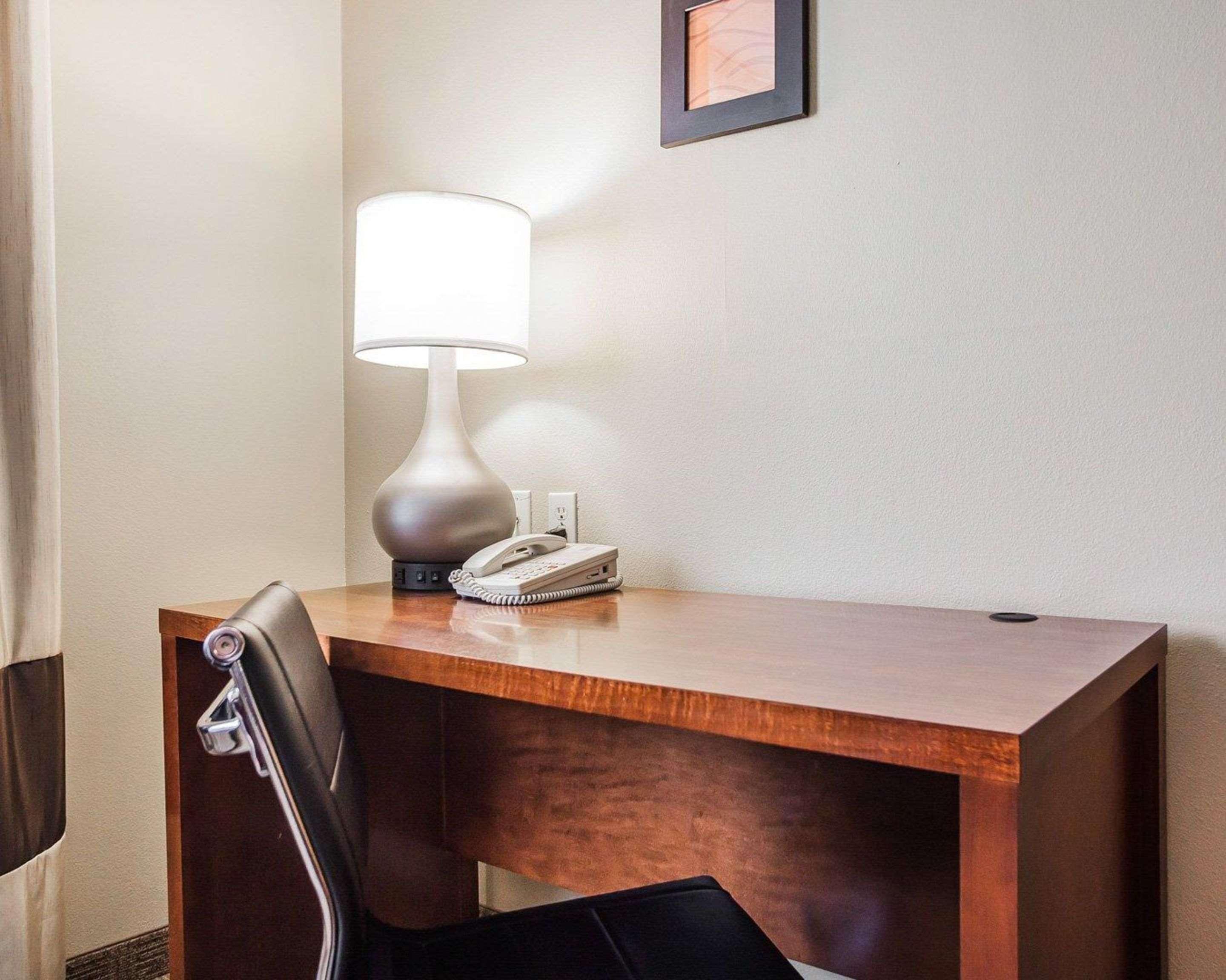 Comfort Inn & Suites Moberly Экстерьер фото