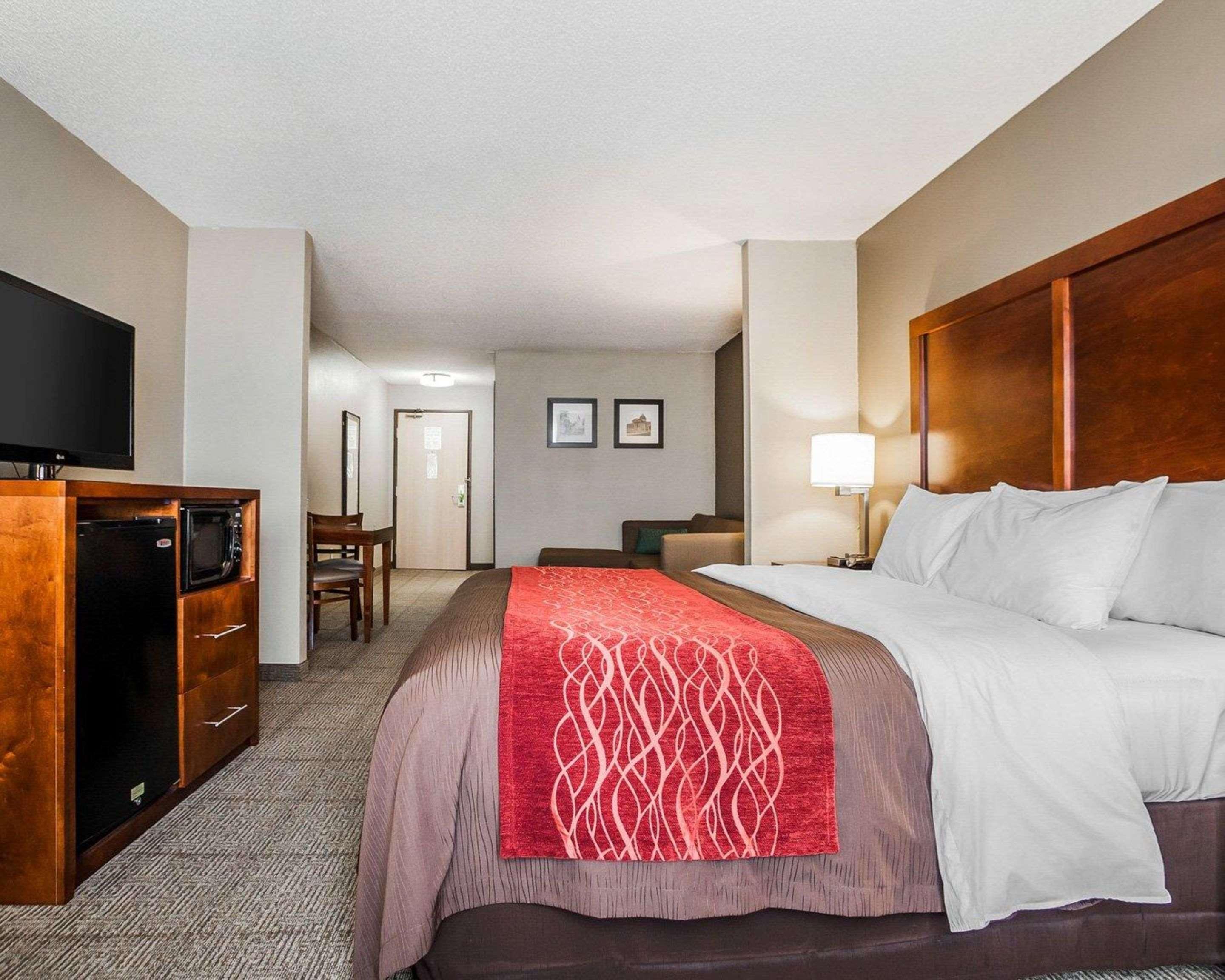 Comfort Inn & Suites Moberly Экстерьер фото