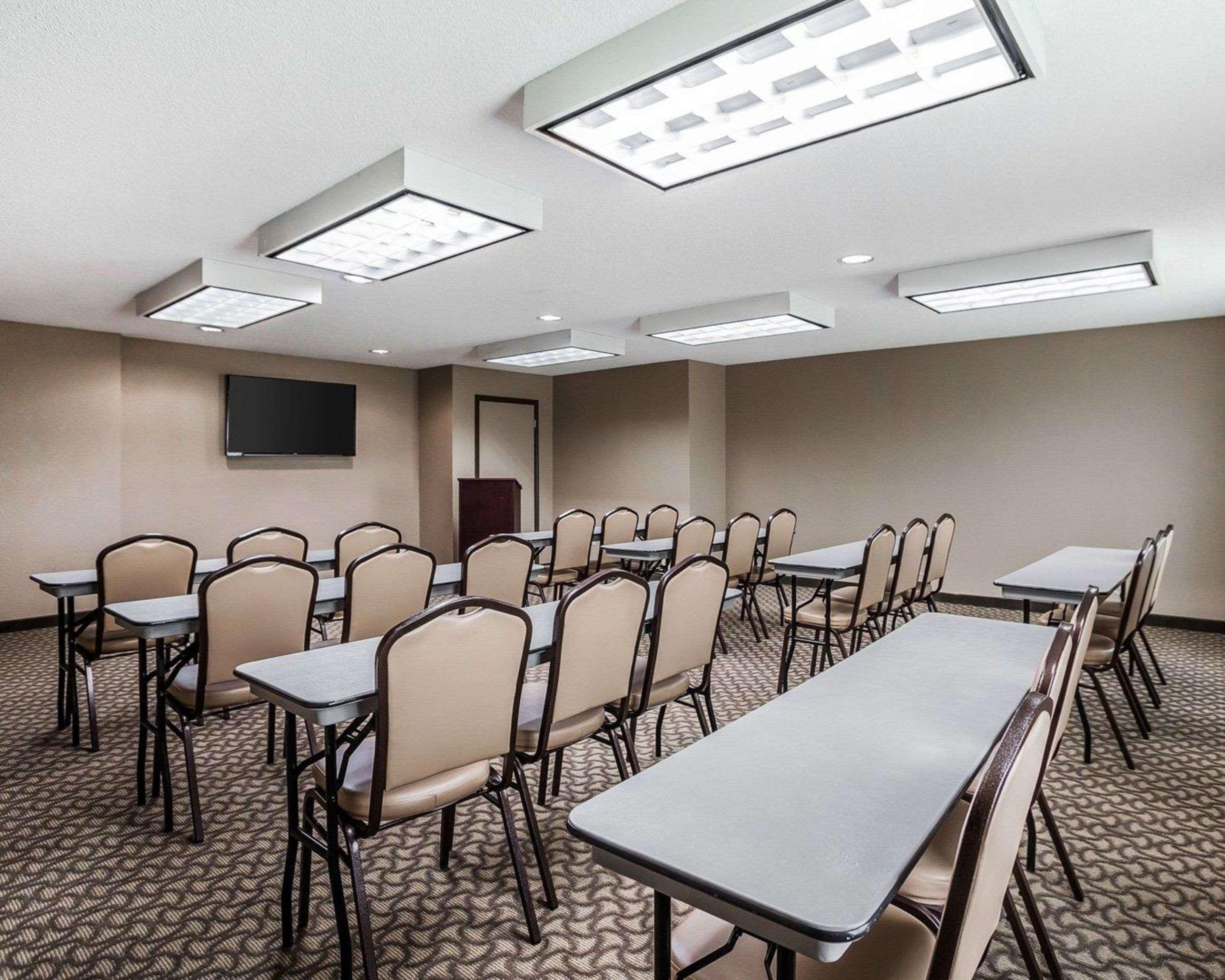Comfort Inn & Suites Moberly Экстерьер фото